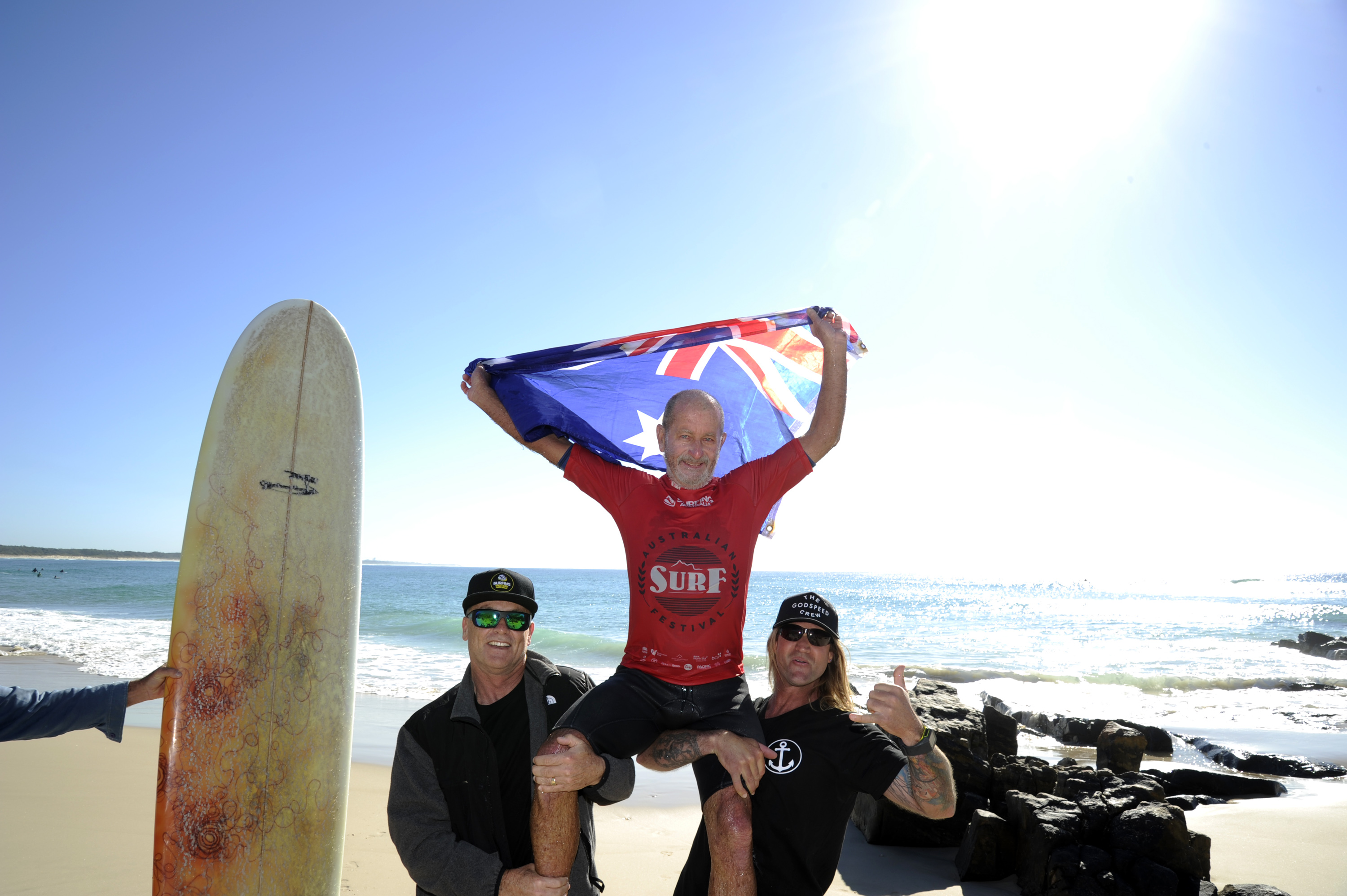 Yallingup's Bob Monkman Wins Over-60 Men's Australian Longboard Title. Surfing Aus