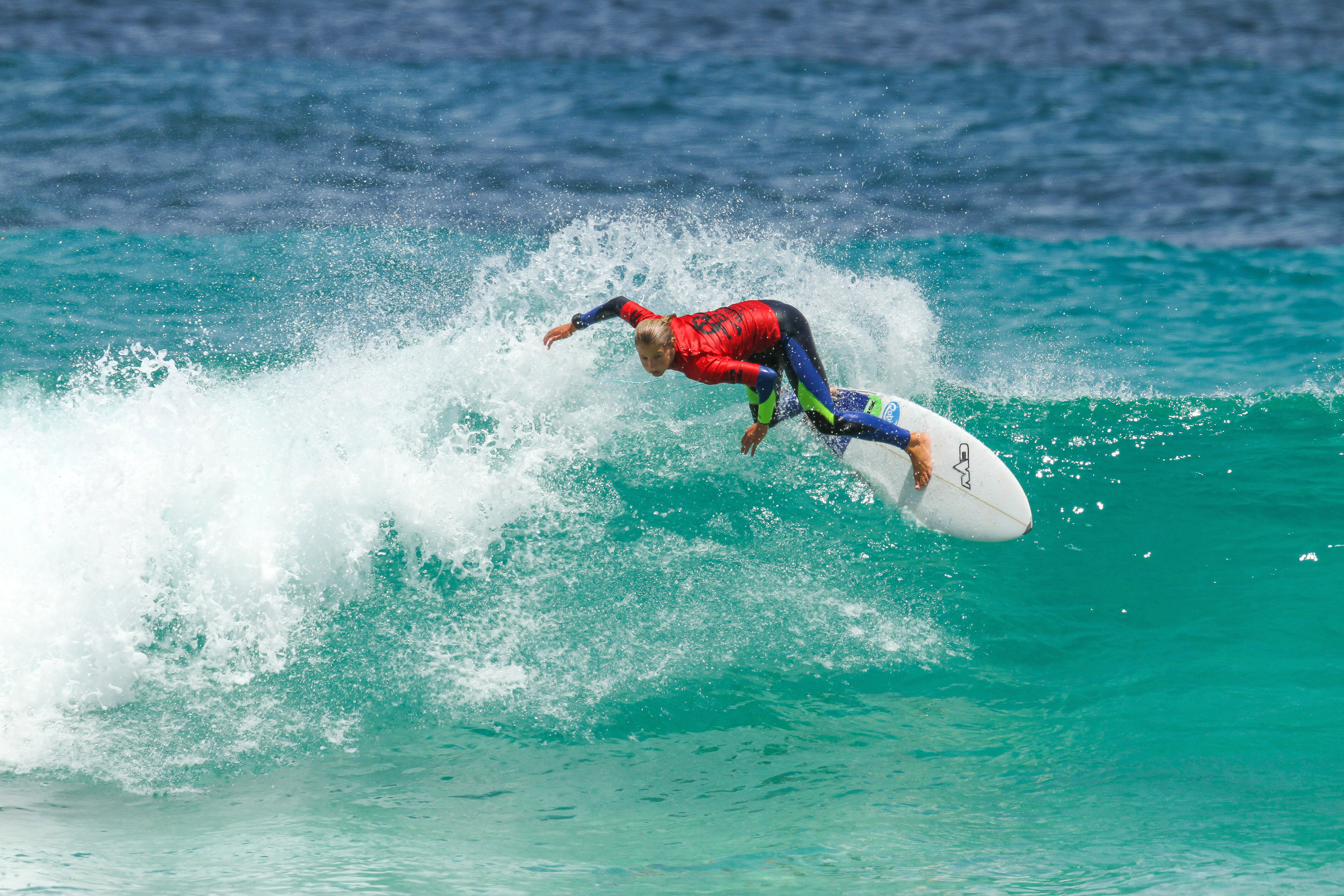 2017 Wa Junior Surfing Team April Mc Pherson Mandurah Woolacott