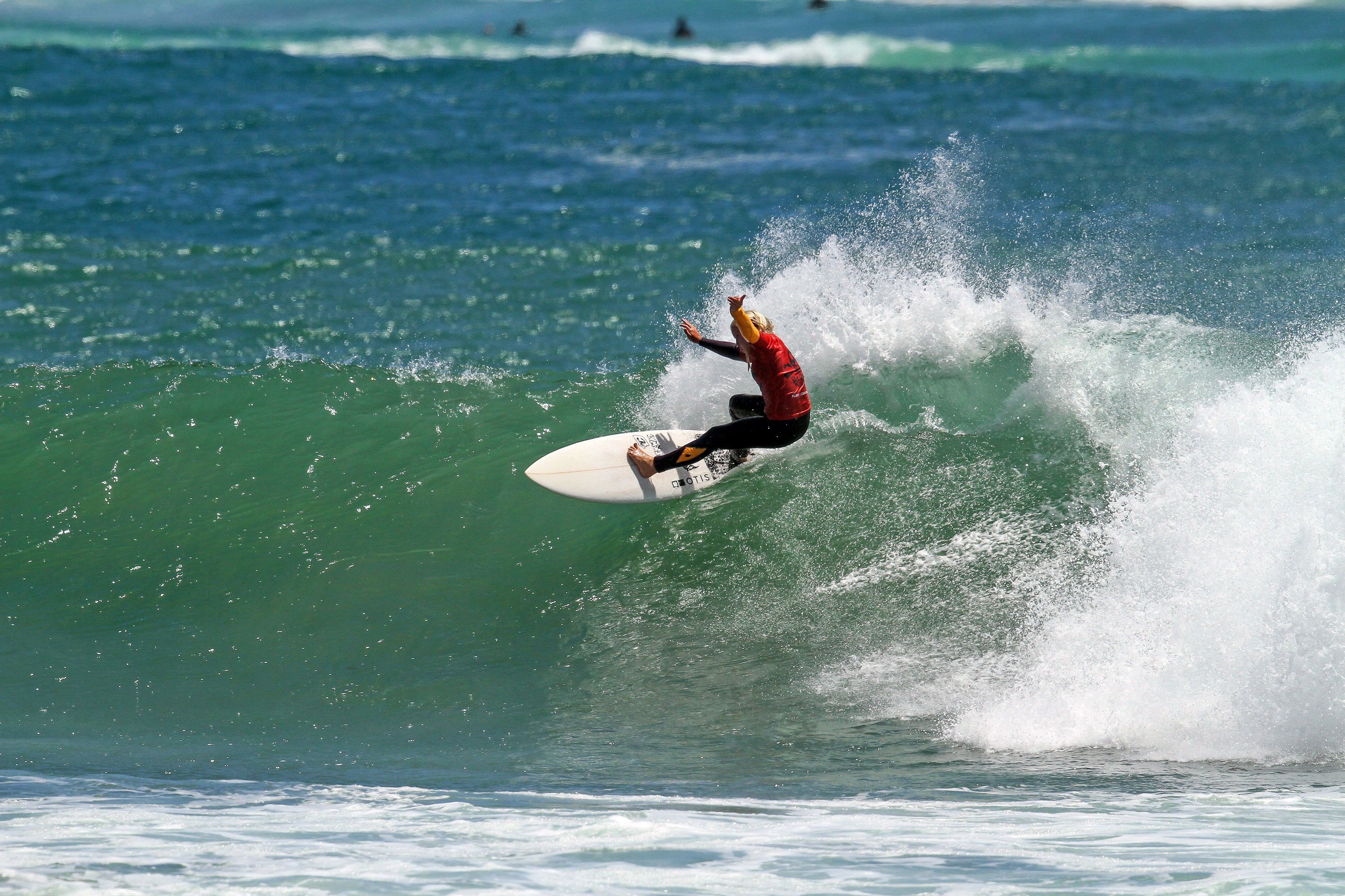 2017 Wa Junior Surfing Team Emma Cattlin Yallingup Woolacott