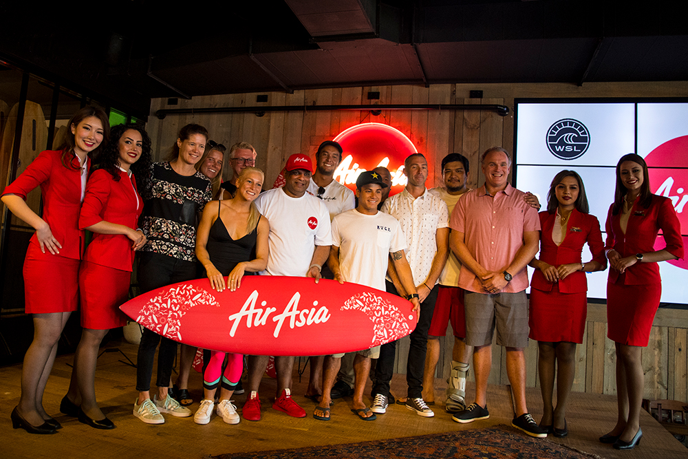 Air Asia Surf Partnership 180318 Smith4654