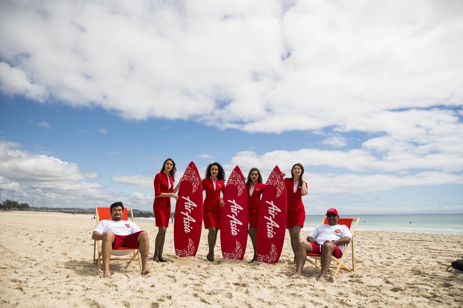 Air Asia Surf Partnership 180318 Smith4796