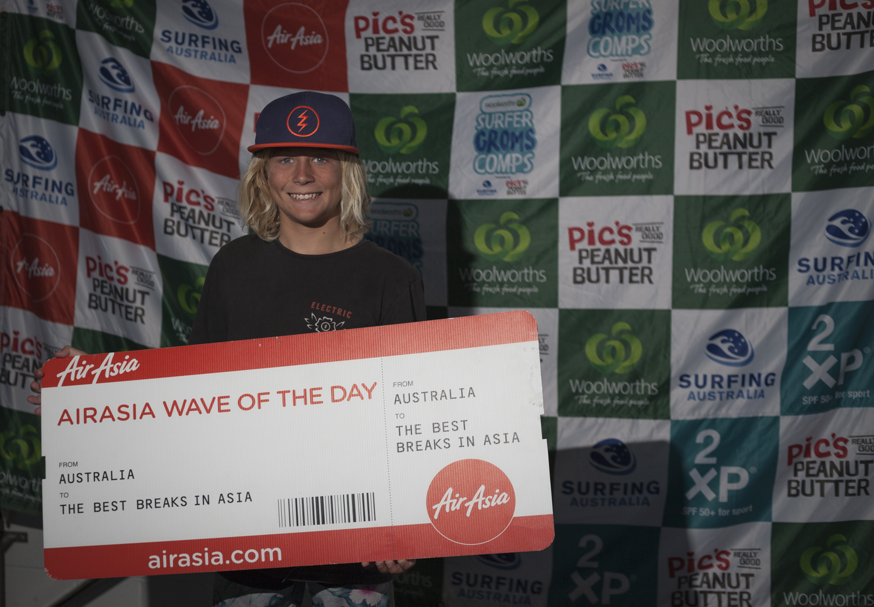 Jack Ragan (NSW) AirAsia Wave of the Day Winner