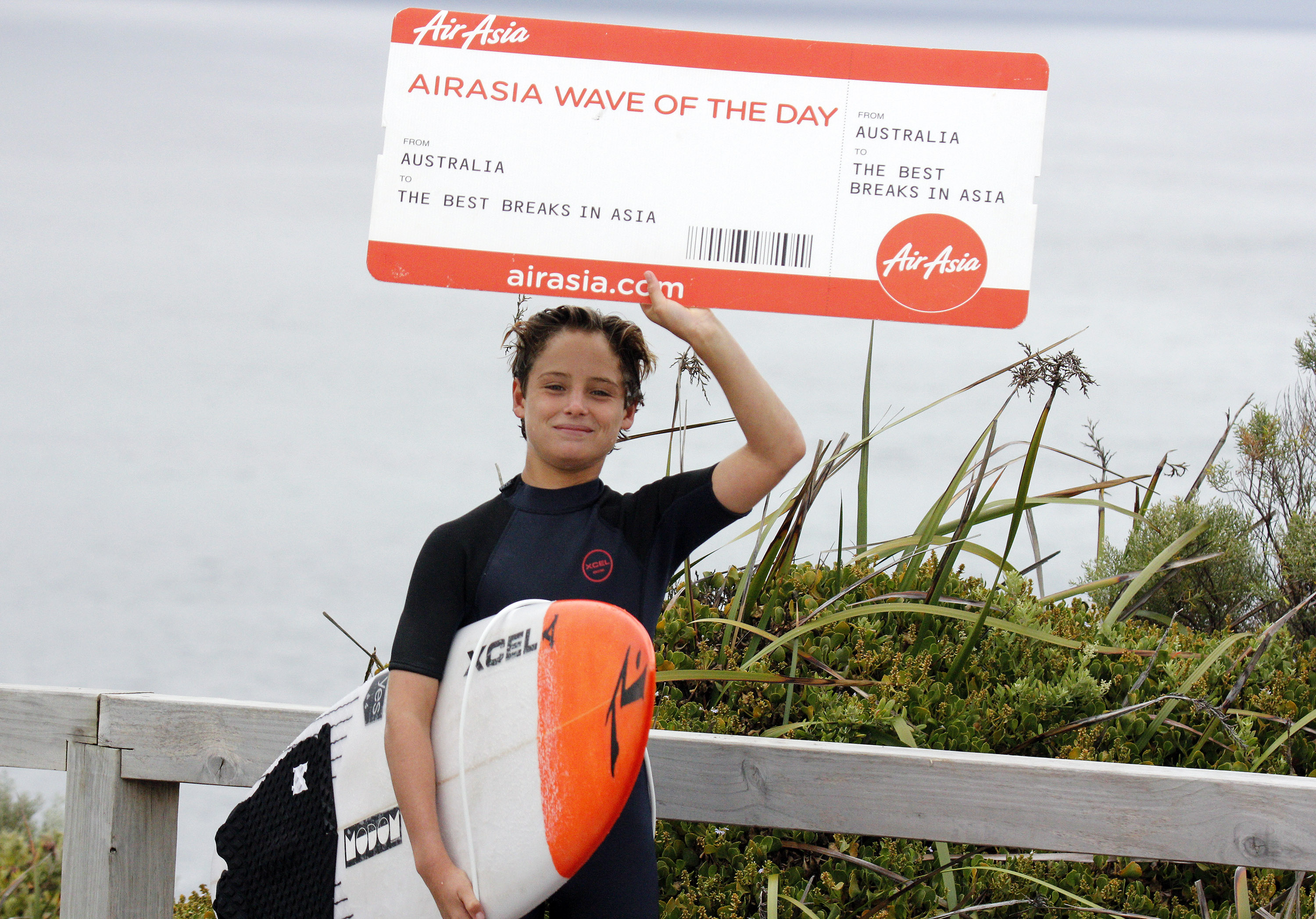 Wajt19 D1 Air Aisa Wotd Otis North Majeks
